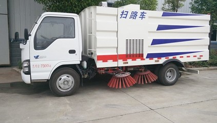 金華市重汽集團 打造卓越環衛裝備，守護城市潔凈之美